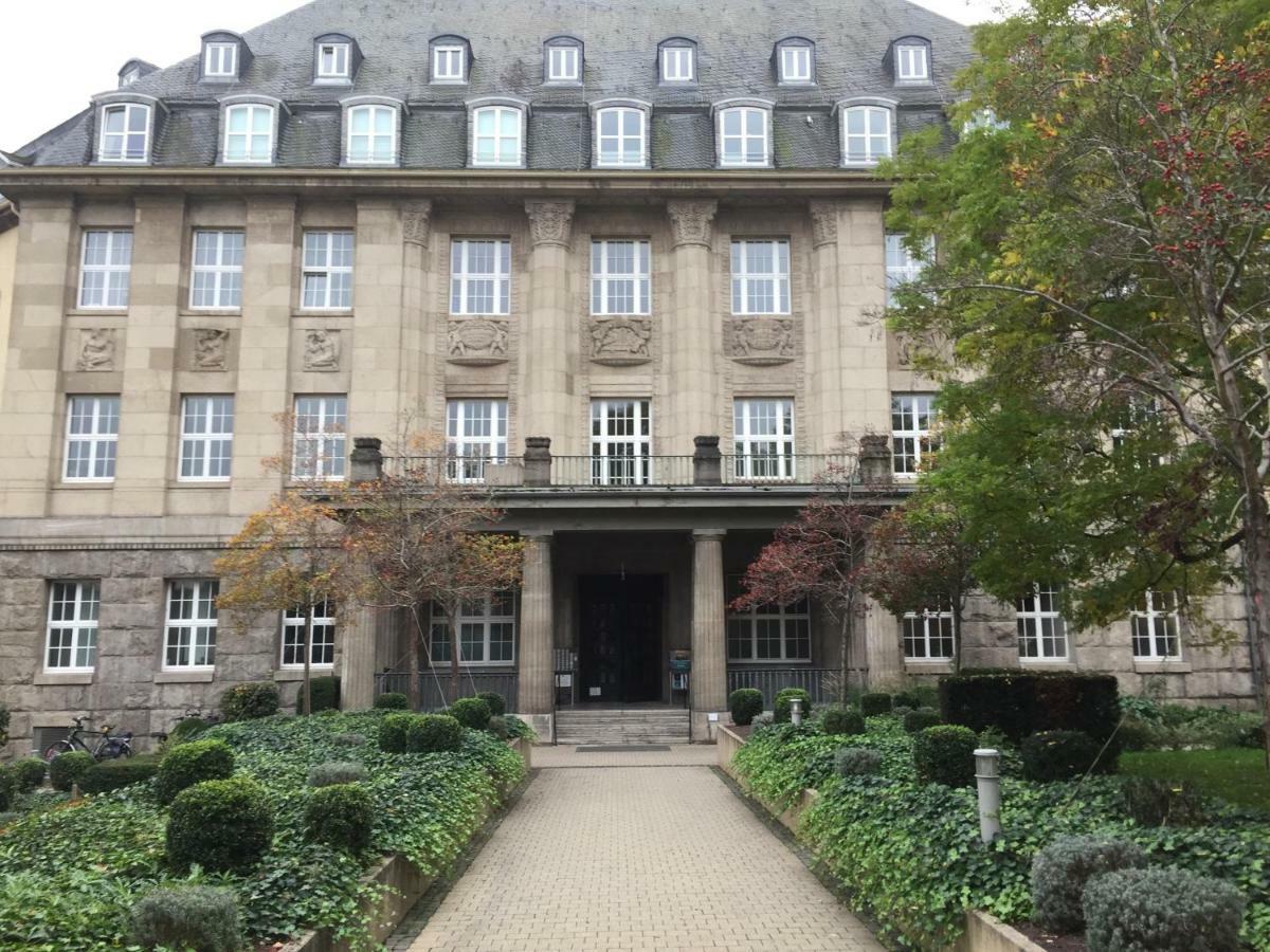 Ferienwohnung Mitten In Wiesbaden Exterior photo